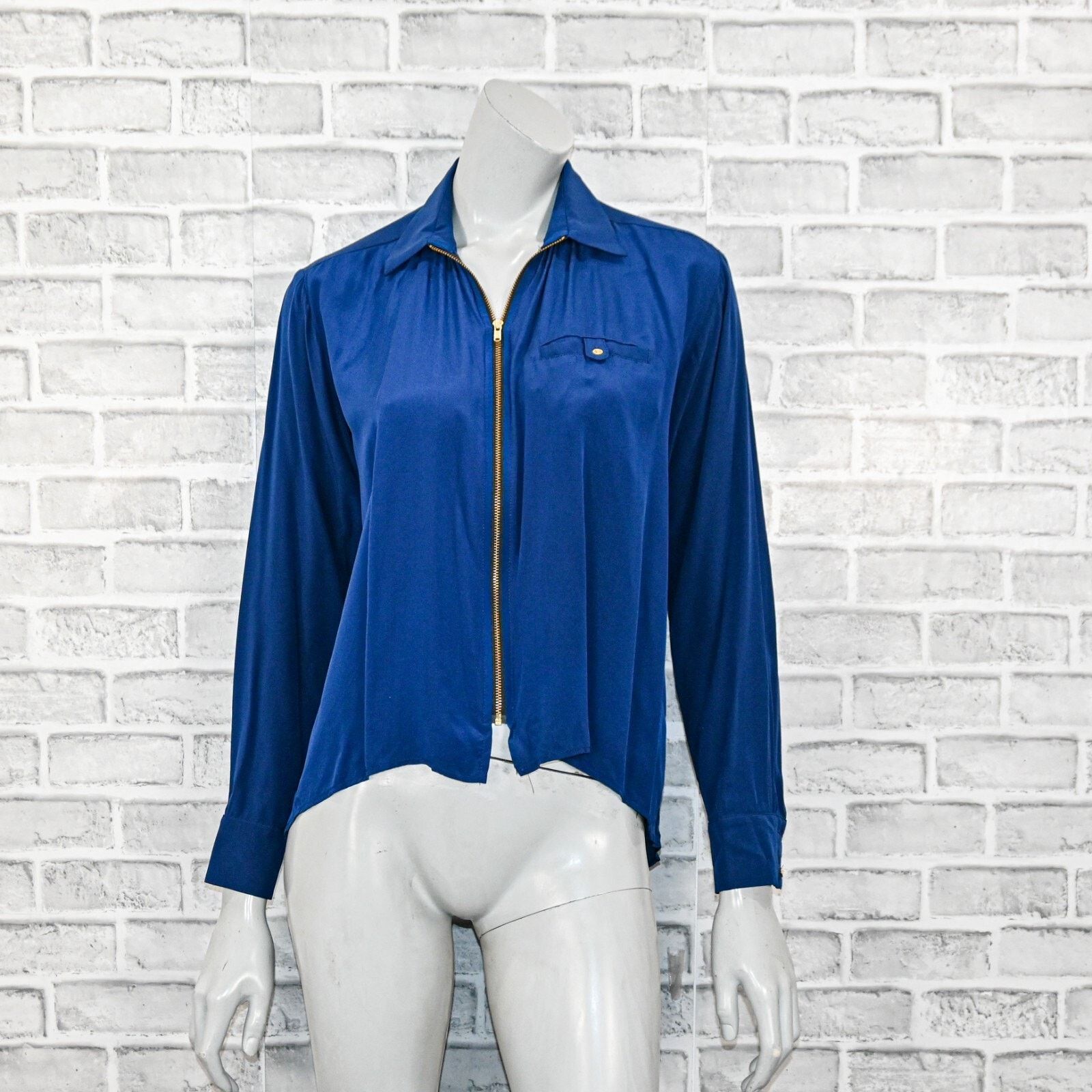 Amanda Uprichard Amanda Uprichard Women's 100% Silk zip front blouse in blue Size S / US 4 / IT 40 - 2 Thumbnail