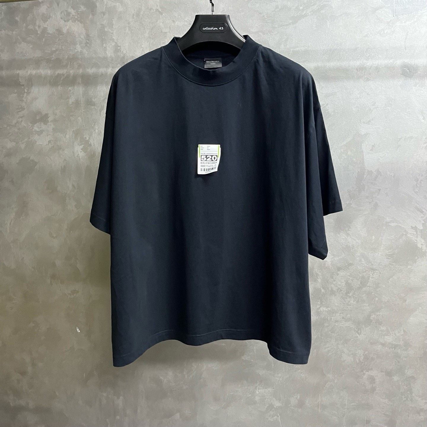 Balenciaga Balenciaga Cropped T-Shirt xxs Men Size US XXS / EU 40 - 1 Thumbnail