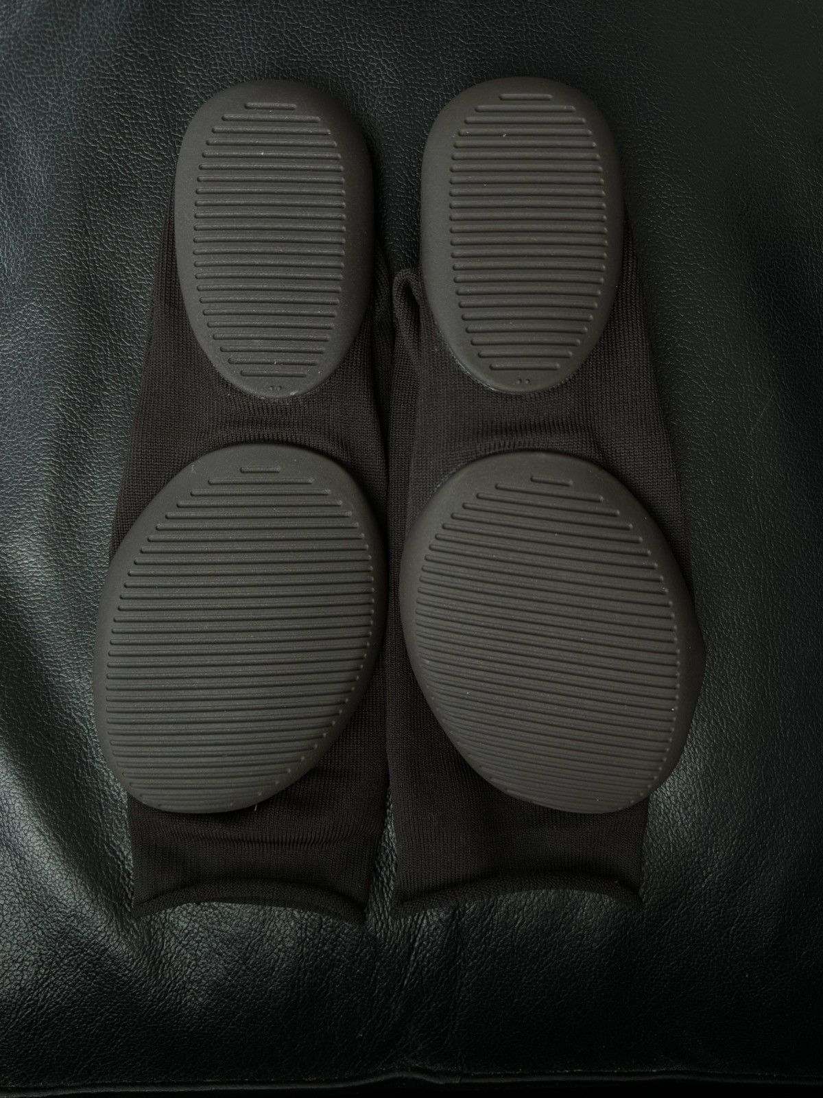 Yeezy PODS Size 3