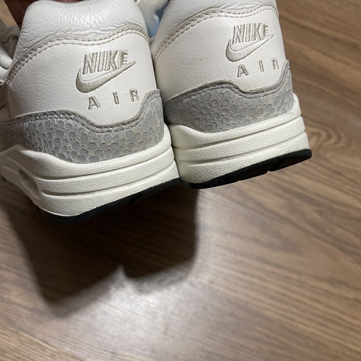 Nike Nike Air Max 1 Safari Summit White Womens Size 10.5 Size US 10.5 / IT 40.5 - 5 Thumbnail