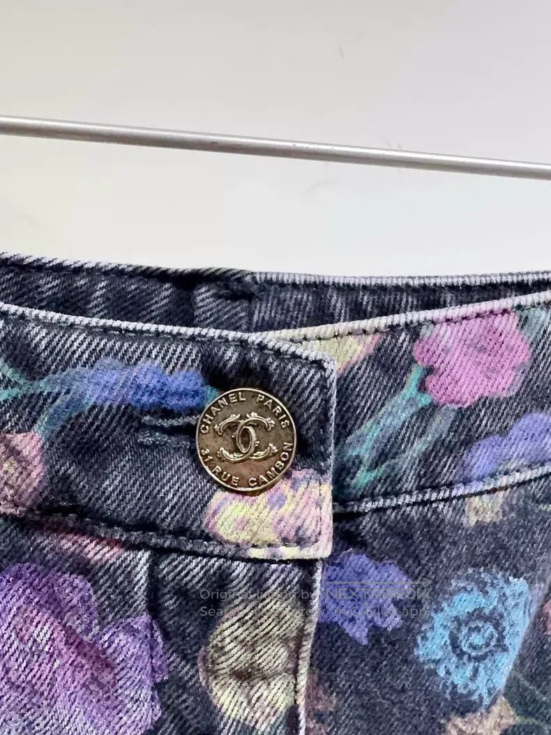 Chanel Chanel 21A colourful floral jeans Size 24" / US 00 / IT 34 - 2 Thumbnail