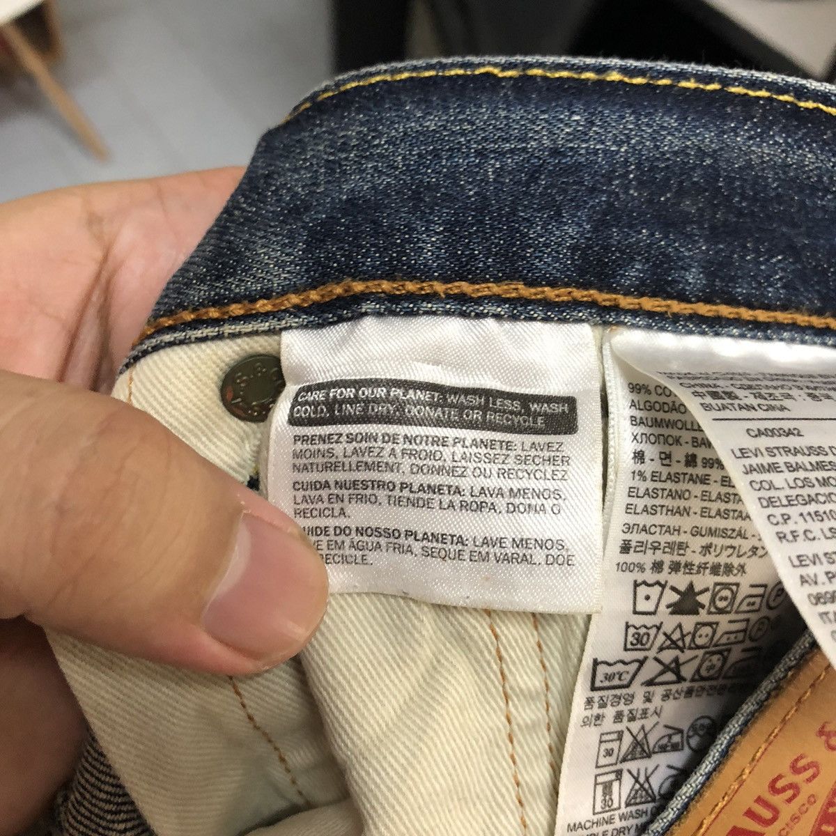 Levi's × Vintage DL 551 Levis Blue Distressed Denim Pants #C191 Size US 31 - 20 Thumbnail