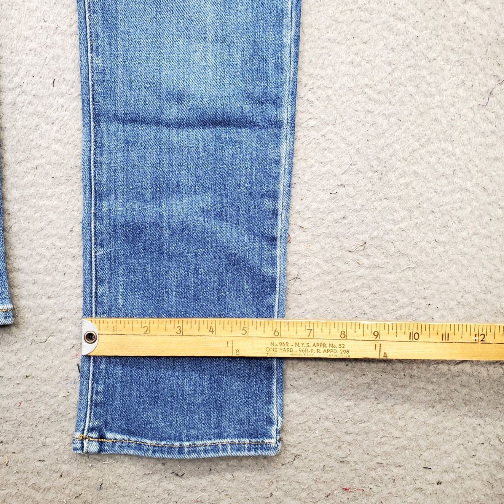 Denime JUST BLACK White? Wait - original color Blue. Title: Just Black Straight Jeans Womens 26 Blue Denim Stretch Boho Button Fly Made USA Size 26" / US 2 / IT 38 - 5 Thumbnail