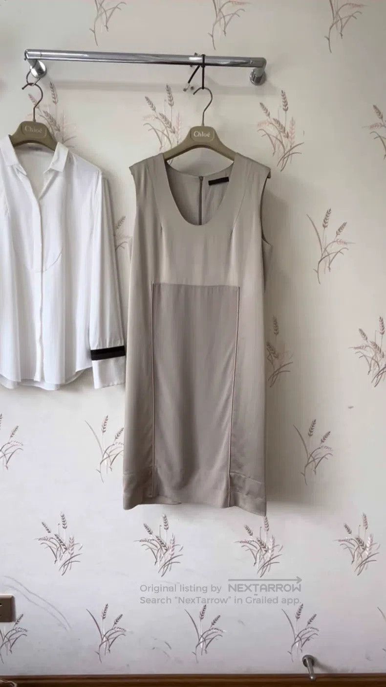 The Row The Row size 6 Champagne minimalist sleeveless dress Size M / US 6-8 / IT 42-44 - 1 Thumbnail
