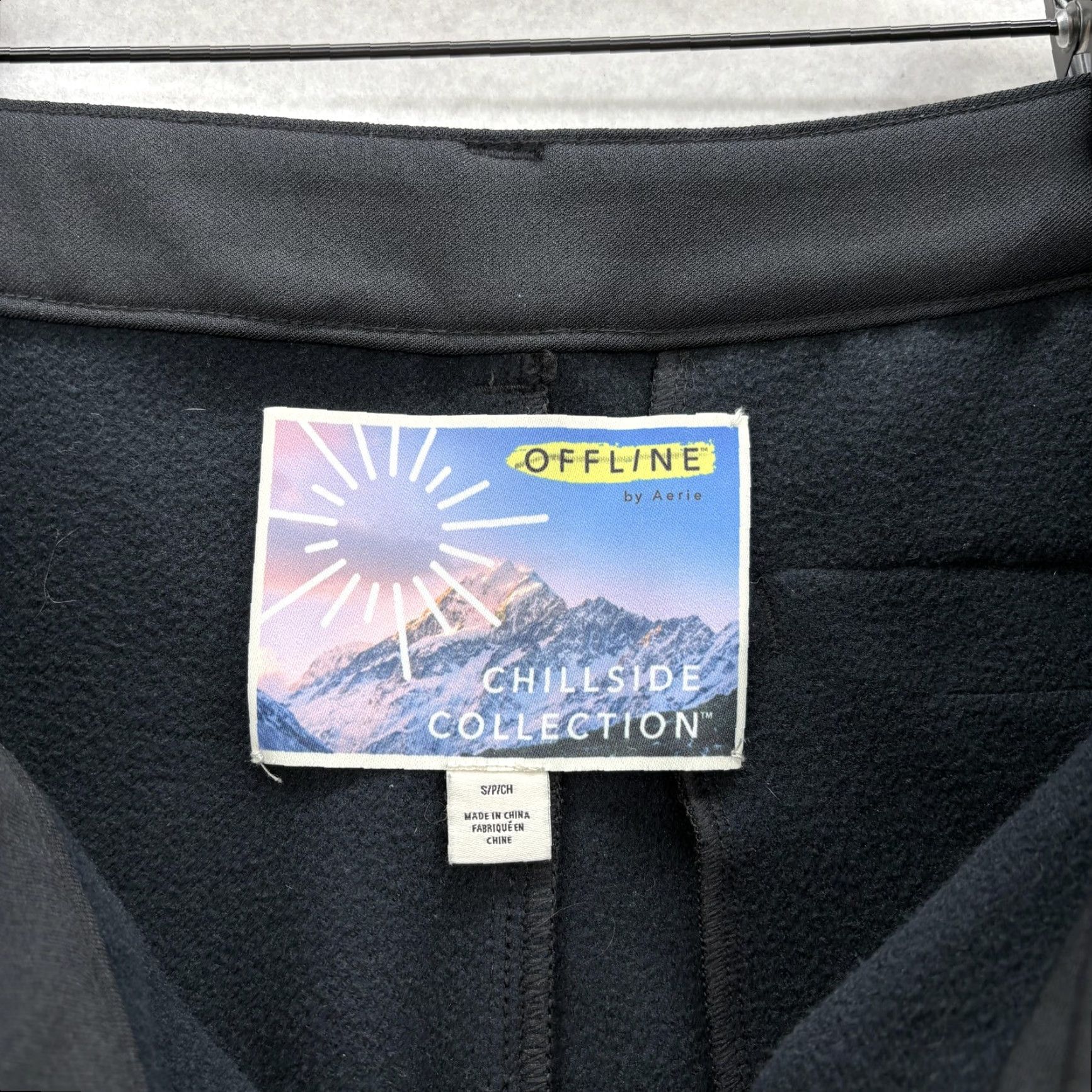 Vintage VINTAGE OFFLINE by Aerie Pants Womens Small Black Chillside Stirrup Fleece Lined Ski Size 28" / US 6 / IT 42 - 4 Thumbnail
