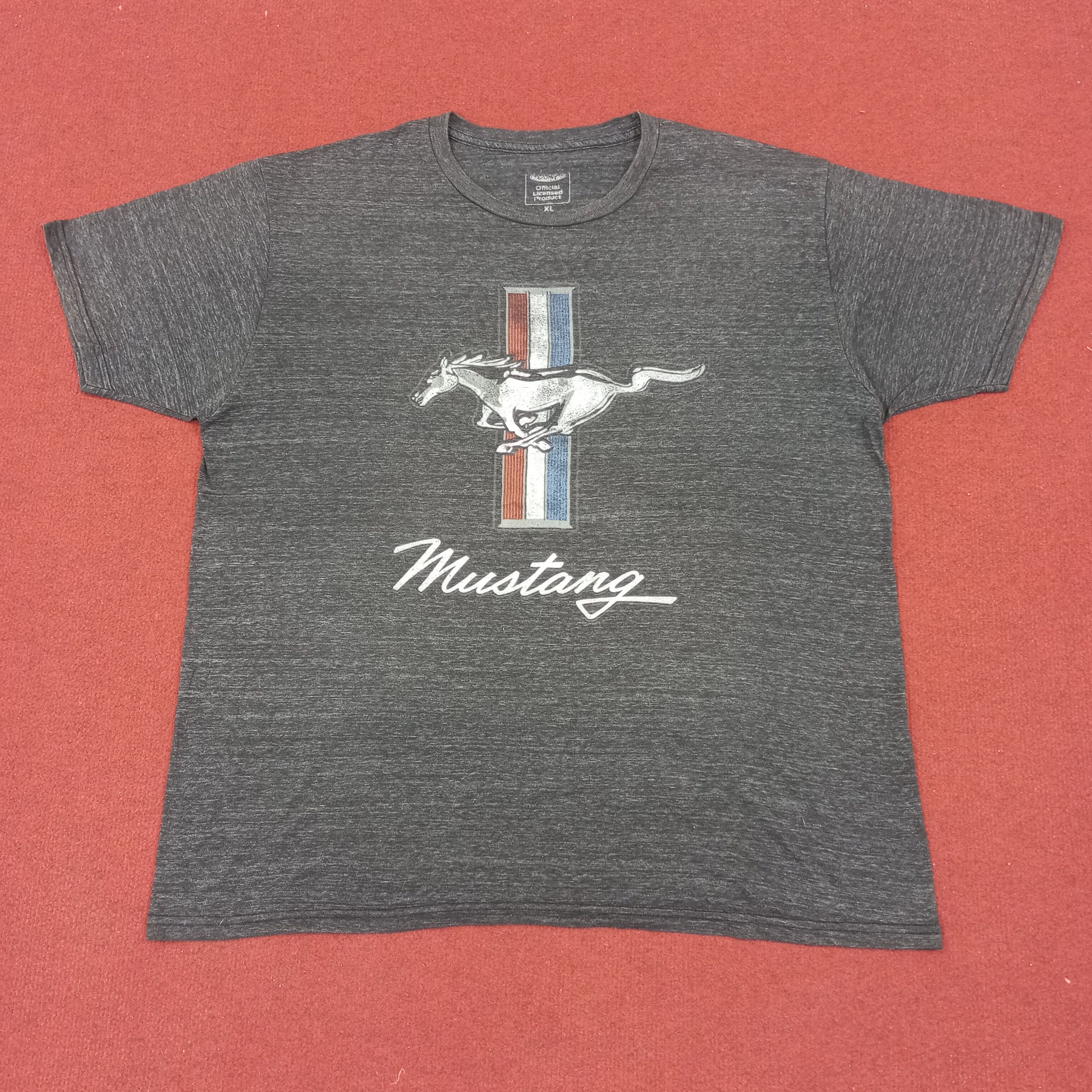 Ford × Mustang × Vintage Ford Mustang Logo Design Tshirt Size US XL / EU 56 / 4 - 1 Thumbnail