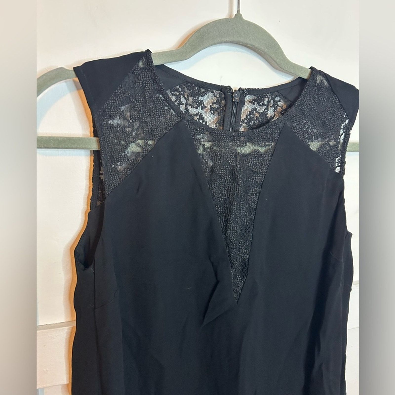 French Connection Nwt French Connection Hennessy Drape Black Lace Dress Size XS / US 0-2 / IT 36-38 - 5 Thumbnail