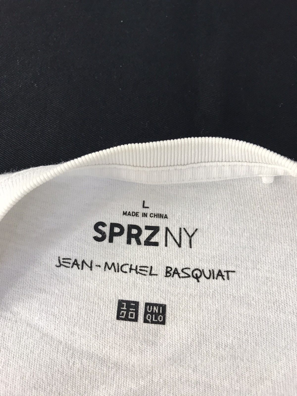Jean-Michel Basquiat Jean Michel Basquiat Dinosaur Single Pocket Pop Art Tee Size US L / EU 52-54 / 3 - 5 Thumbnail