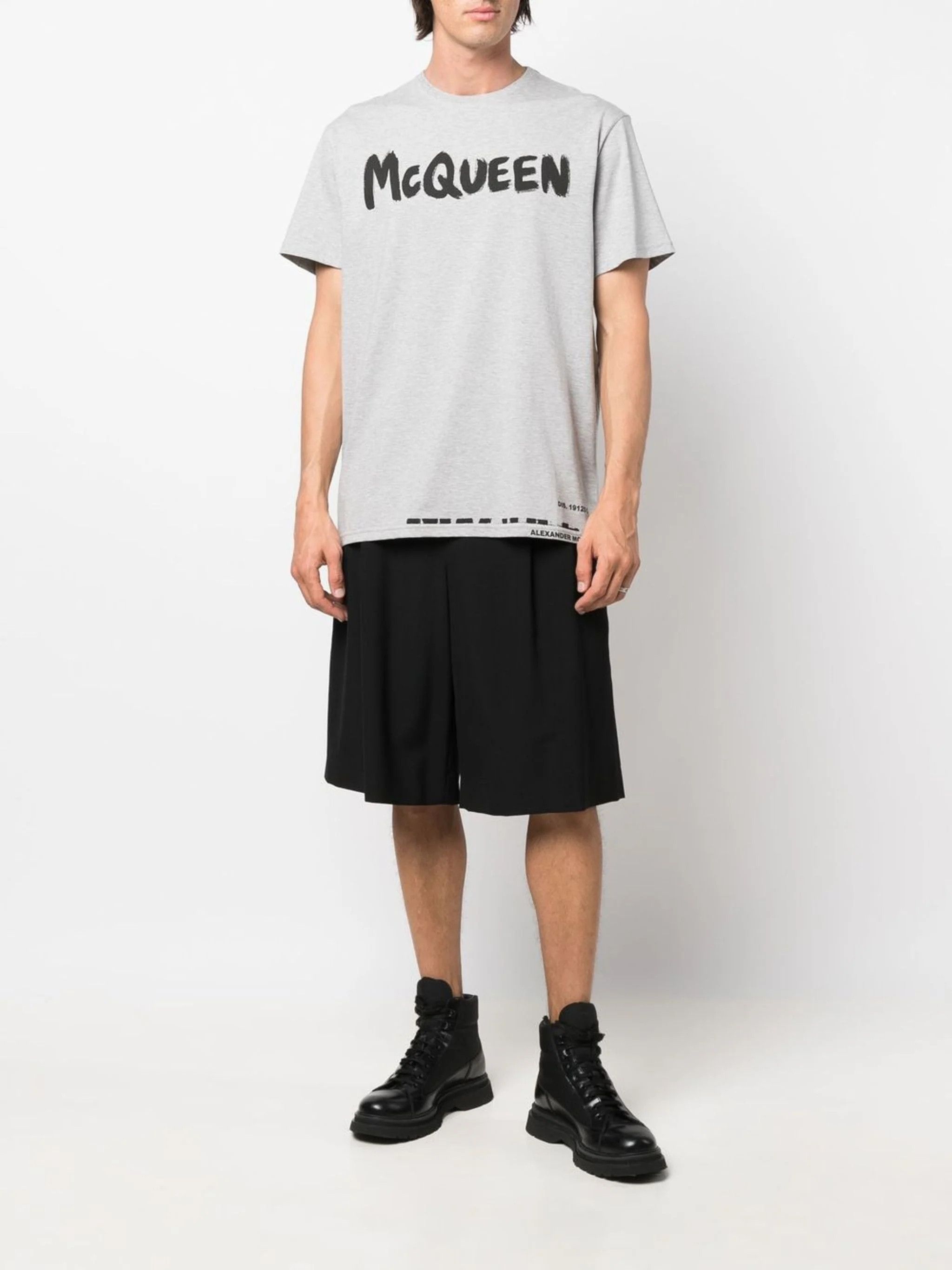 Alexander McQueen o1y1024 T-Shirt In Grey Size US L / EU 52-54 / 3 - 2 Thumbnail