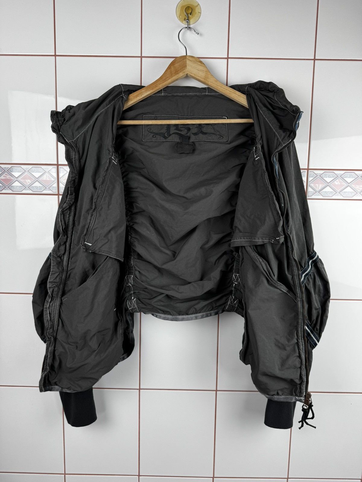JET SET Archive JSX Jet Set bomber parachute hooded jacket Size US L / EU 52-54 / 3 - 11 Thumbnail