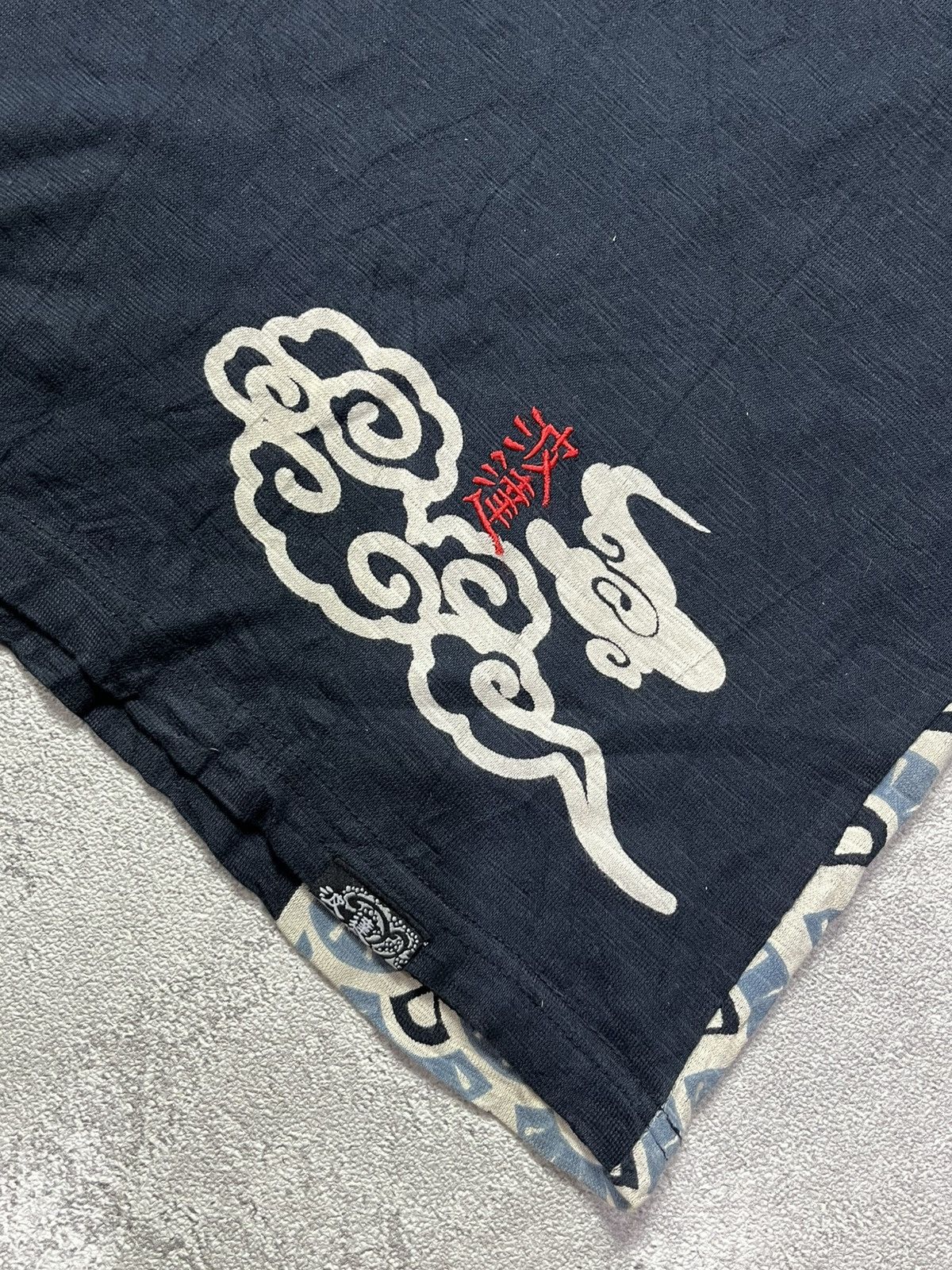 Japanese Brand Sukajan Tshirt karakuri Size US M / EU 48-50 / 2 - 3 Thumbnail