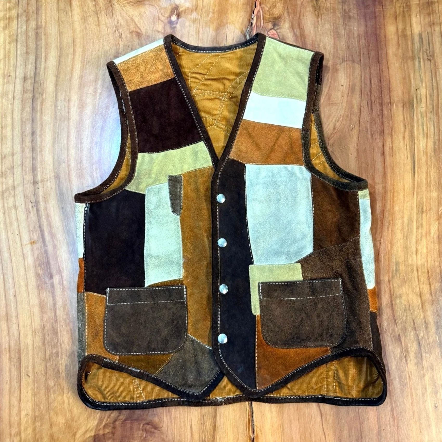 Vintage VINTAGE Handmade Patchwork Vest Suede Leather Snap Western Hippie K23 Small S Brown 40 in Mens/Adult Casual Vest Size US S / EU 44-46 / 1 - 2 Thumbnail