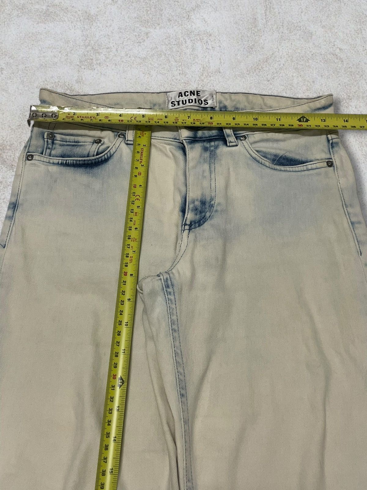 Acne Studios Acne Studios Bleached MudWash Distressed Slim Designer Jeans Size 27" / US 4 / IT 40 - 21 Thumbnail