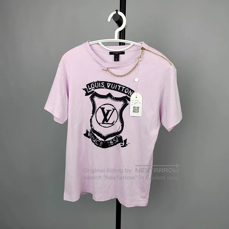 Louis Vuitton Louis Vuitton Cotton Pink Zip Short Sleeve Size US S / EU 44-46 / 1 - 1 Thumbnail