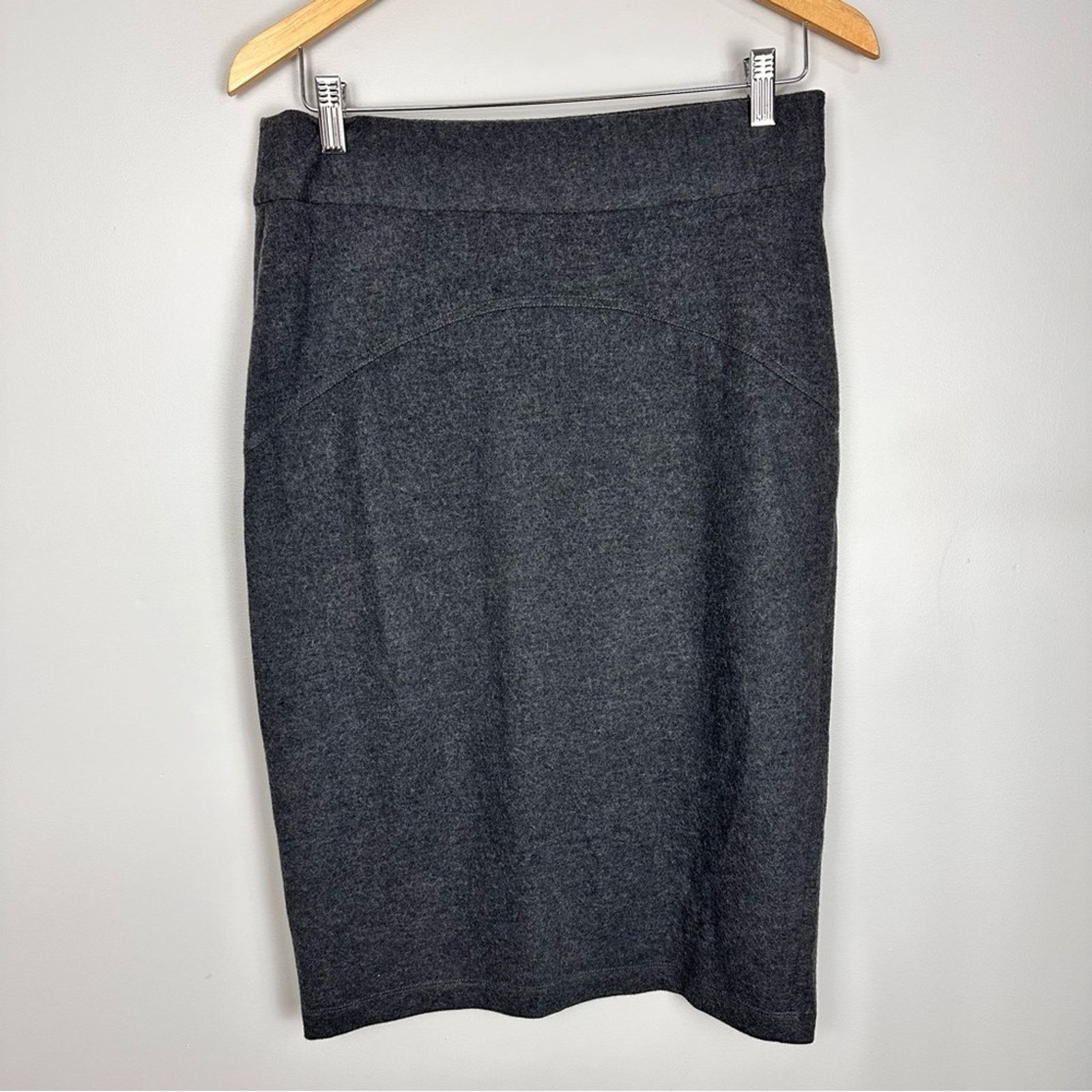 Diane von Furstenberg Diane von Furstenberg Marta Pencil Skirt 100% Wool Charcoal Size 28" / US 6 / IT 42 - 2 Thumbnail