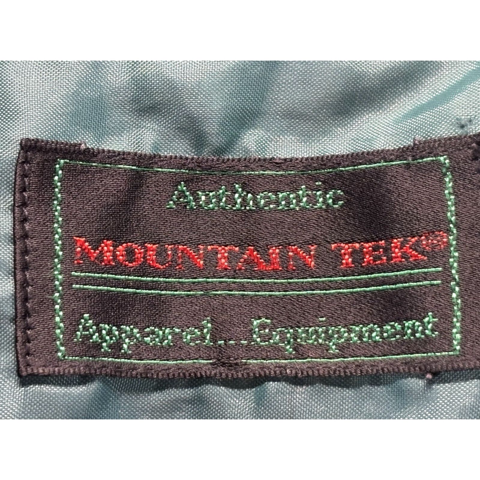Vintage VINTAGE Mountain Tek Shirt Plaid Wool Blend Red Green Long Sleeve Men’s Button-Up Collared Outdoor Fall Winter Size L Size US L / EU 52-54 / 3 - 4 Thumbnail