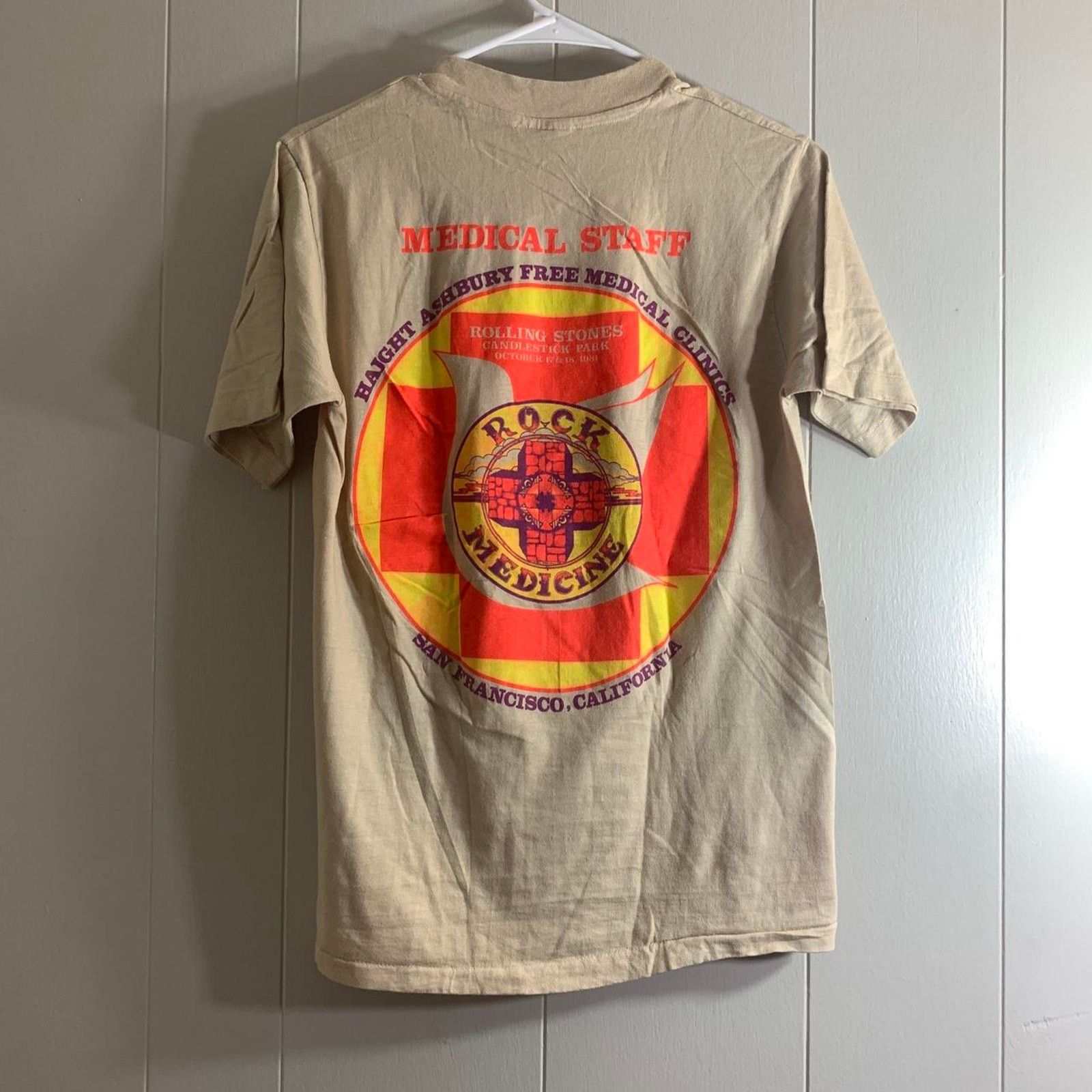 Hanes vintage 1981 ROLLING STONES Medical Staff San Fran tee shirt Size US M / EU 48-50 / 2 - 6 Thumbnail