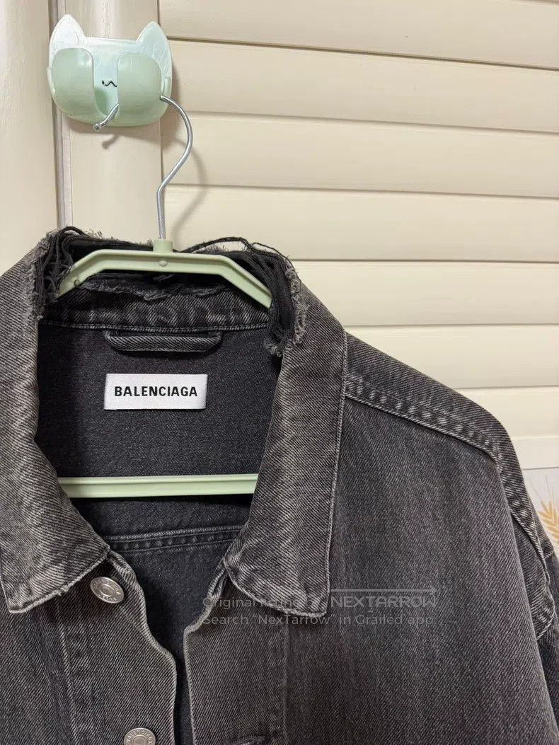 Balenciaga Balenciaga Brand logo denim jacket Size XS / US 0-2 / IT 36-38 - 2 Thumbnail
