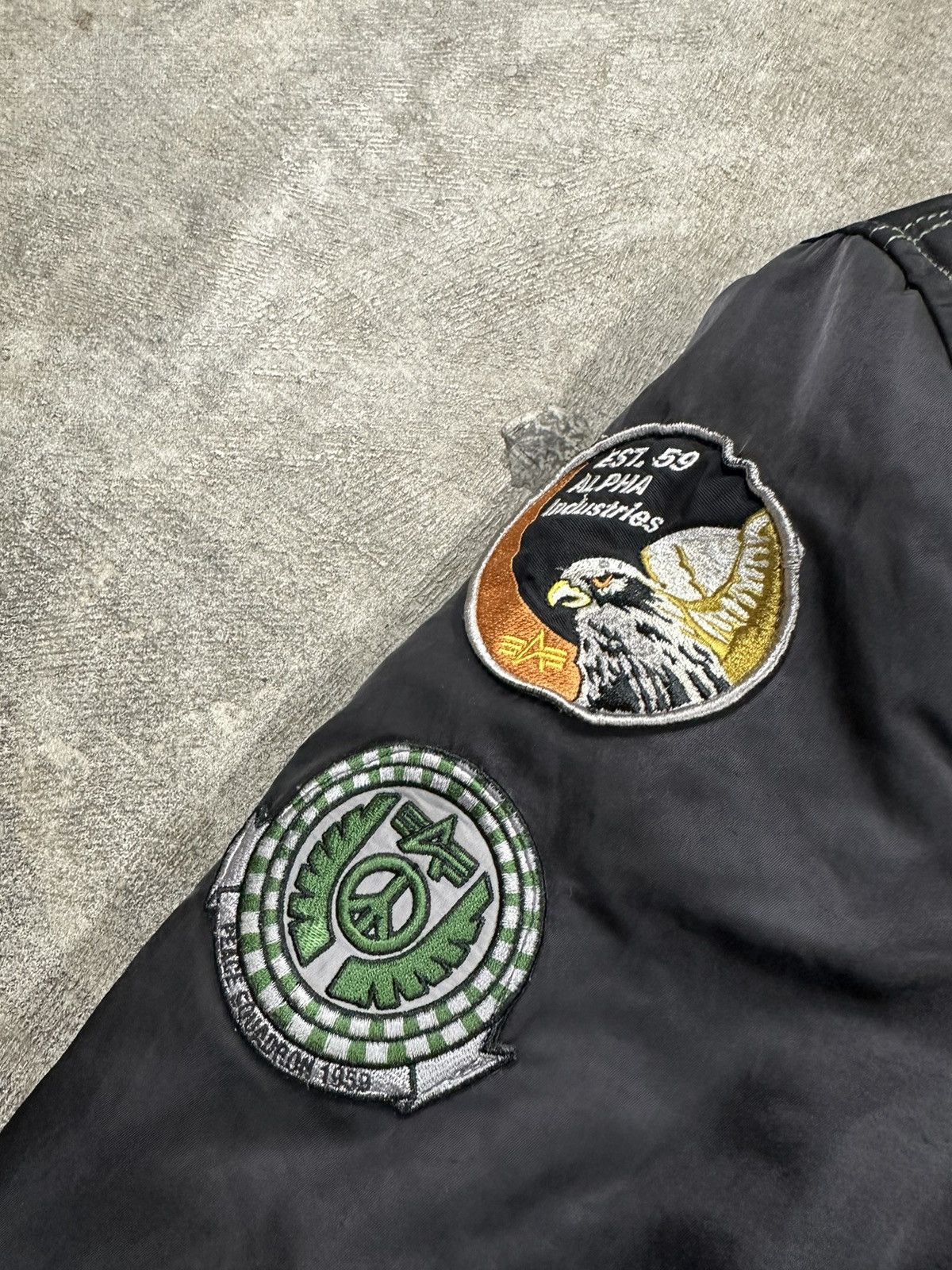 Alpha Industries Crazy Y2K Alpha Industries Patches Bomber Zip Up Jacket Size US M / EU 48-50 / 2 - 6 Thumbnail
