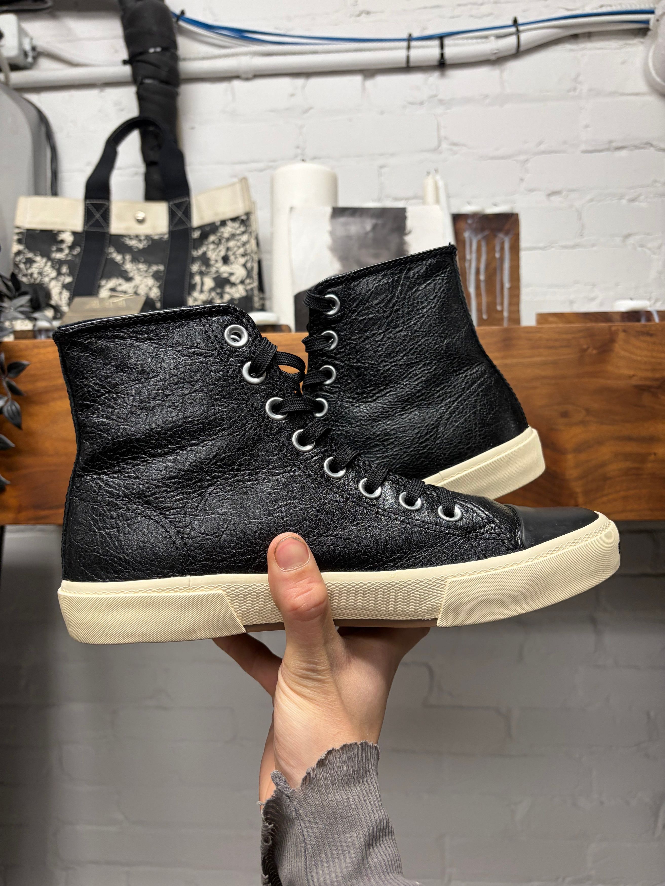 Balenciaga Balenciaga ‘Paris’ Black Leather High Top Sneakers Size US 6 / EU 39 - 4 Thumbnail
