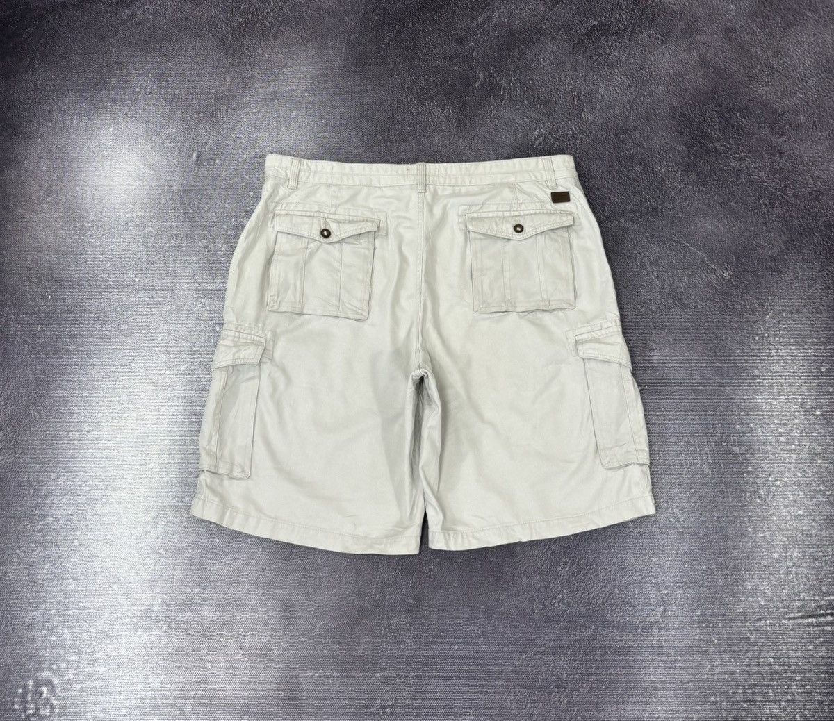 Izod Vintage IZOD 2000s Y2K Wide-Leg Hype Baggy Cargo Shorts Size US 38 / EU 54 - 2 Thumbnail