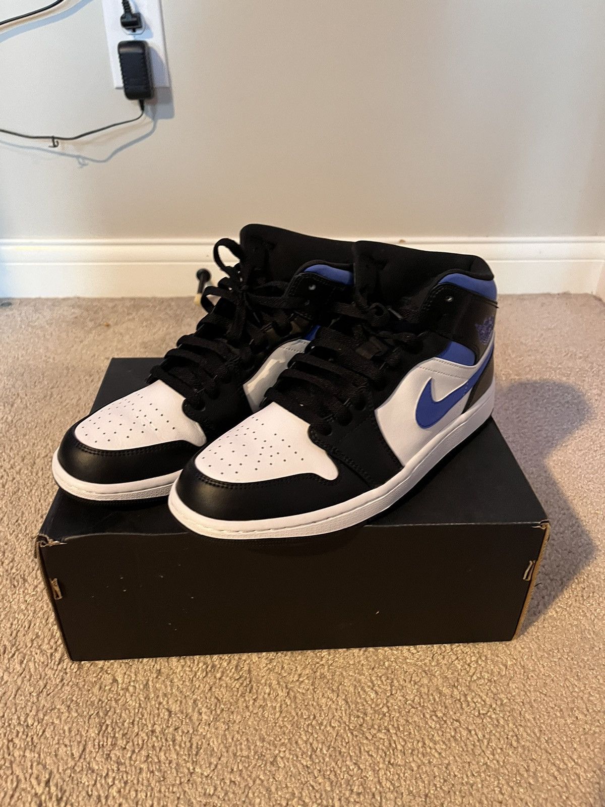 air jordan 1 mid racer blue