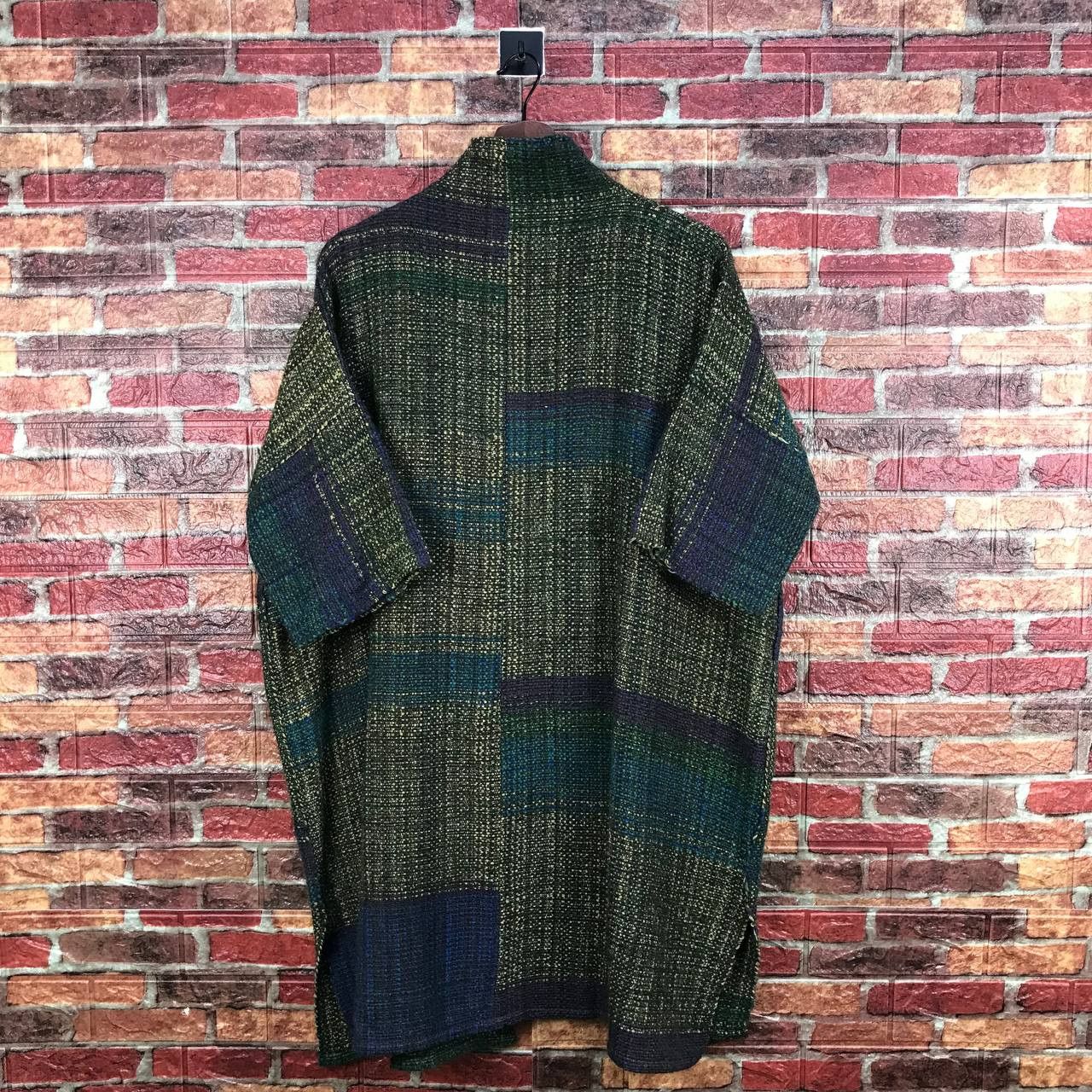 Japanese Brand JAPANESE MINIMALIST BUTTONLESS TWEED COLORBLOCK SHORTSLEEVE Size US M / EU 48-50 / 2 - 9 Thumbnail