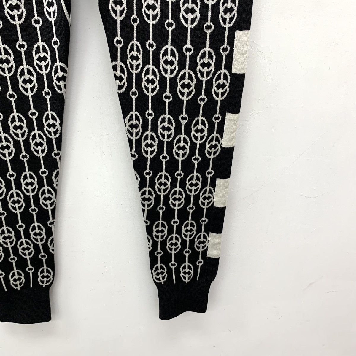 Hermes Hermes Black All-over Print Cuffed Knit Pants K26WX Size 27" / US 4 / IT 40 - 5 Thumbnail