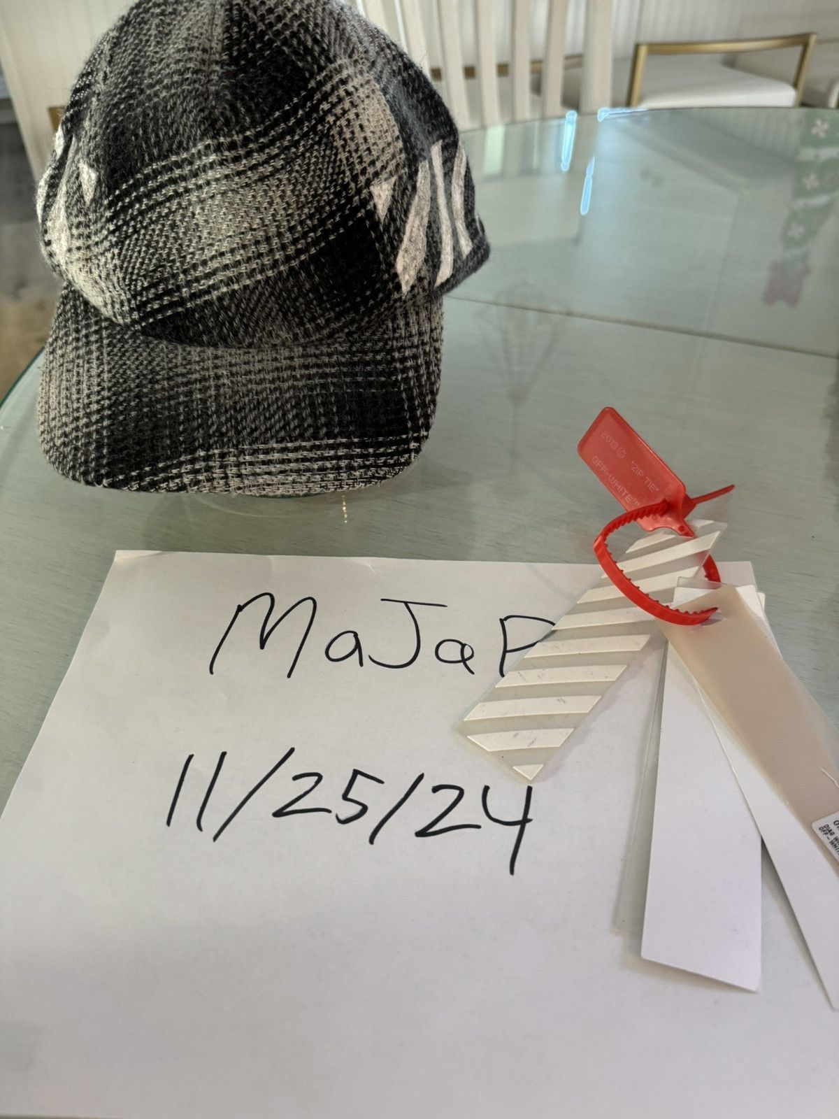 Off-White OFF-White Hat Size ONE SIZE - 1 Thumbnail