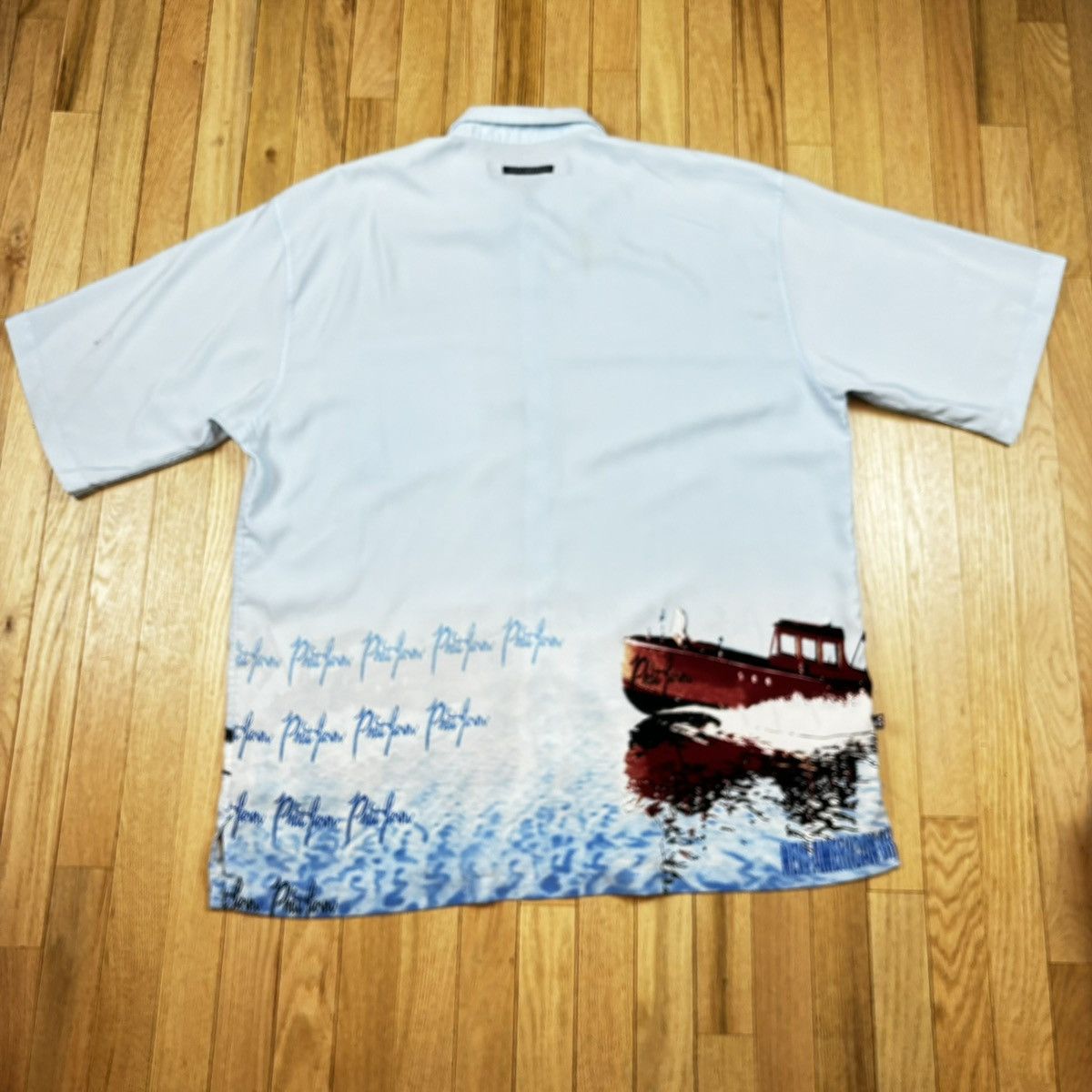 Vintage VTG Phat Farm Shirt SS Big Logo Wrap Around Graphics Sz 2XL Size US XXL / EU 58 / 5 - 7 Thumbnail