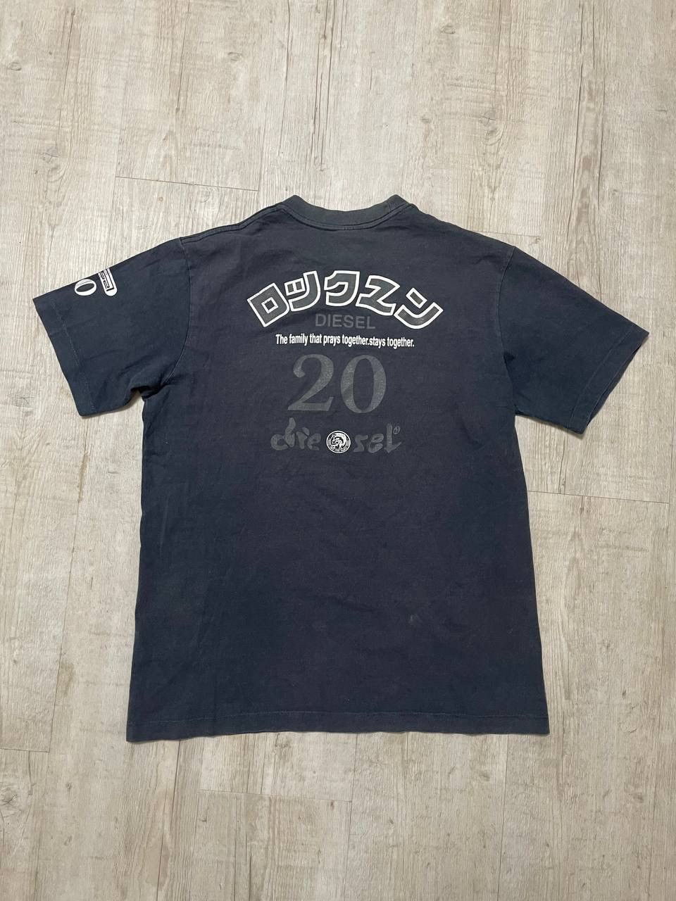 Diesel Diesel vintage y2k dragon t-shirt M sz Size US M / EU 48-50 / 2 - 2 Thumbnail