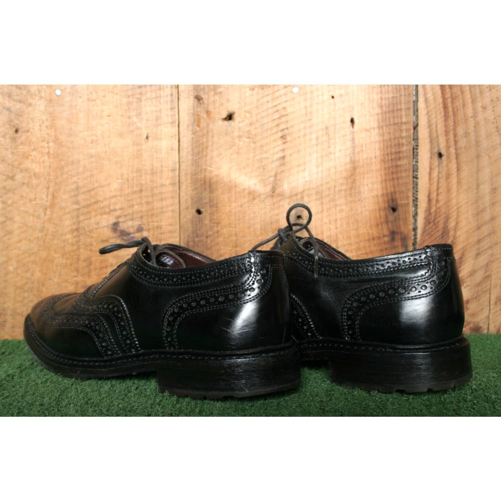 Allen Edmonds ALLEN EDMONDS McTavish Black Leather Brogue Wingtip Oxfords Sz. 9D Mens Dress Shoes Lace Up Size US 9 / EU 42 - 3 Thumbnail