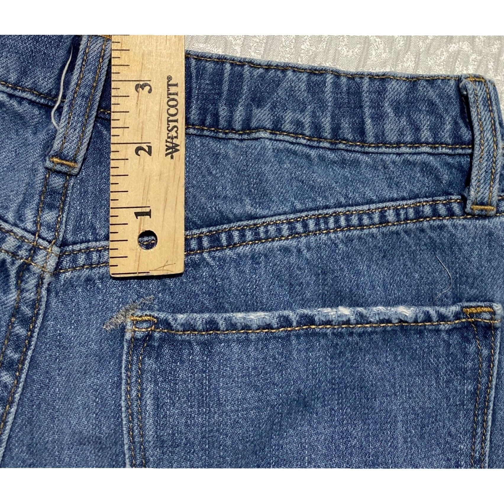 Old Navy Old Navy Jeans Straight Women's High Rise 16 Medium Wash Denim 28in Inseam 5-Pocket Button Fly Cotton Size 38" / US 16 / IT 52 - 4 Thumbnail