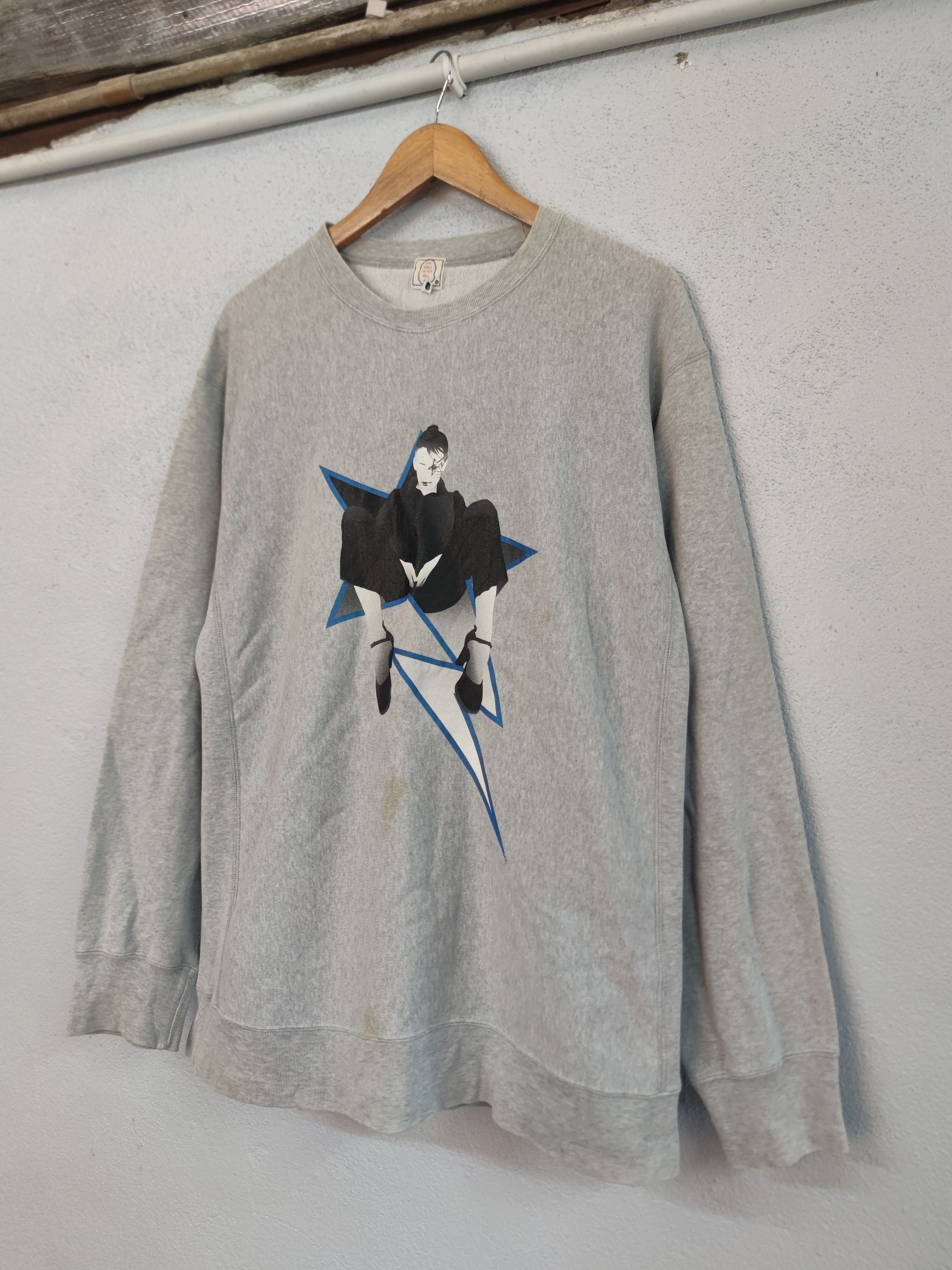 Bape Vintage 00s BAPE Bapesta Star Eyes Sweatshirt Made in Japan Size US L / EU 52-54 / 3 - 3 Thumbnail