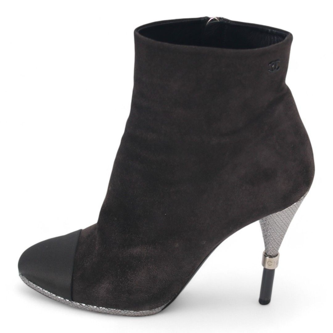 Chanel Chanel Suede Interlocking CC Logo High Heel Ankle Booties Size US 8.5 / IT 38.5 - 1 Thumbnail