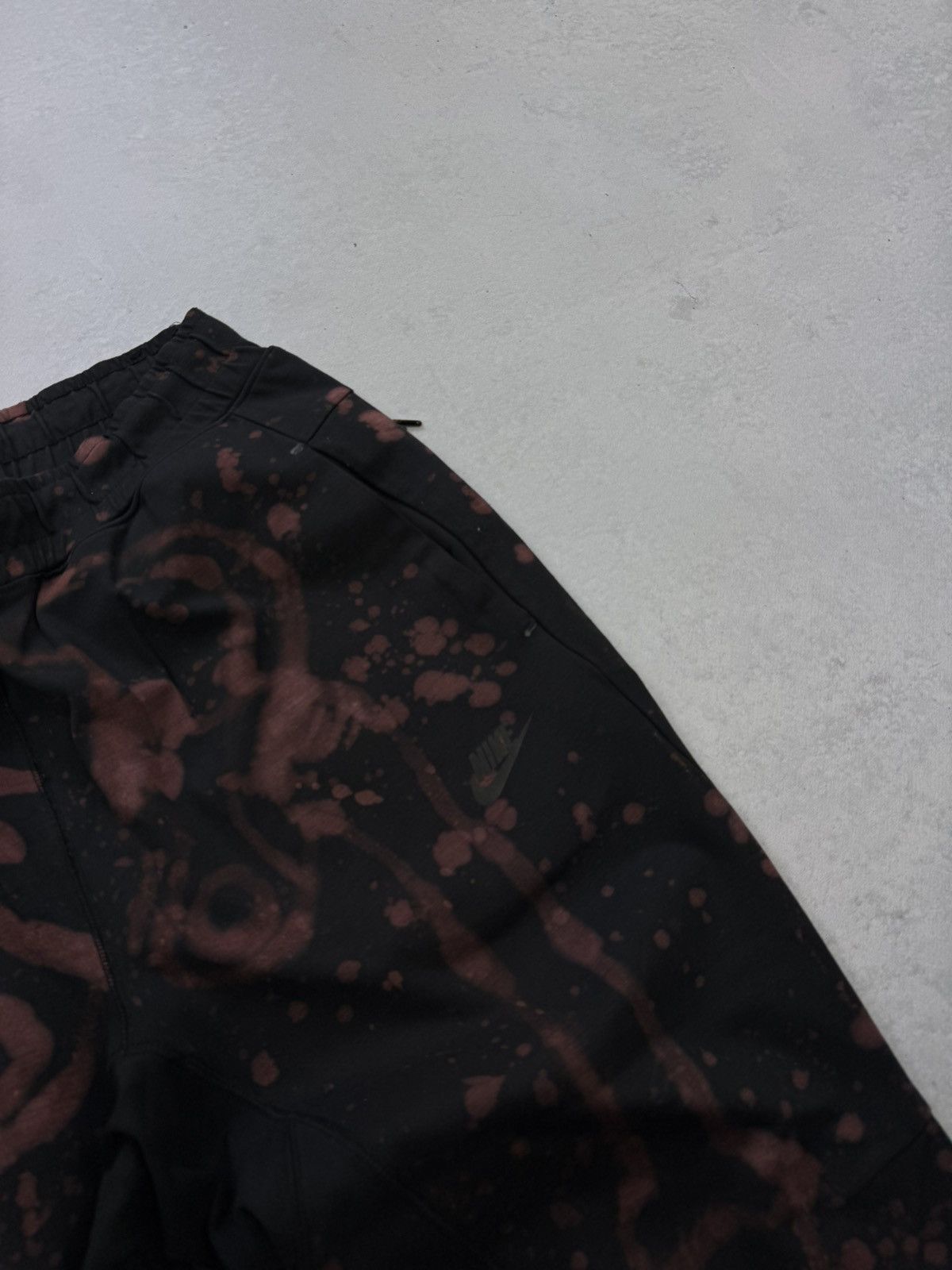 Nike Hype Nike Tech Fleece Size L Y2K Custom Skeletone Style Size US 32 / EU 48 - 6 Thumbnail