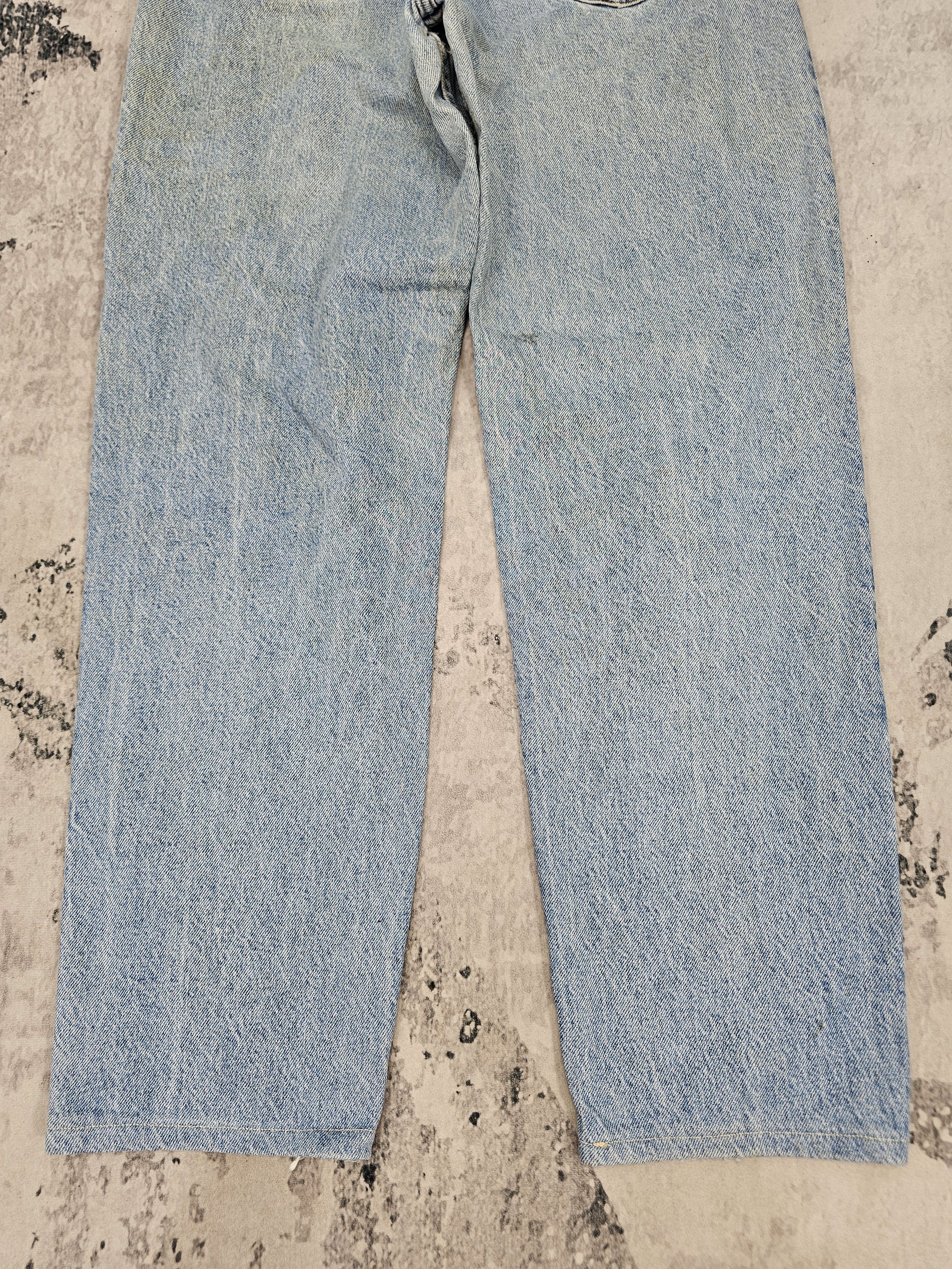 Levi's Vintage Clothing Vtg LEVIS 550 Tapered Leg Faded Jeans L0556 Size 32X30 Size US 32 / EU 48 - 4 Thumbnail