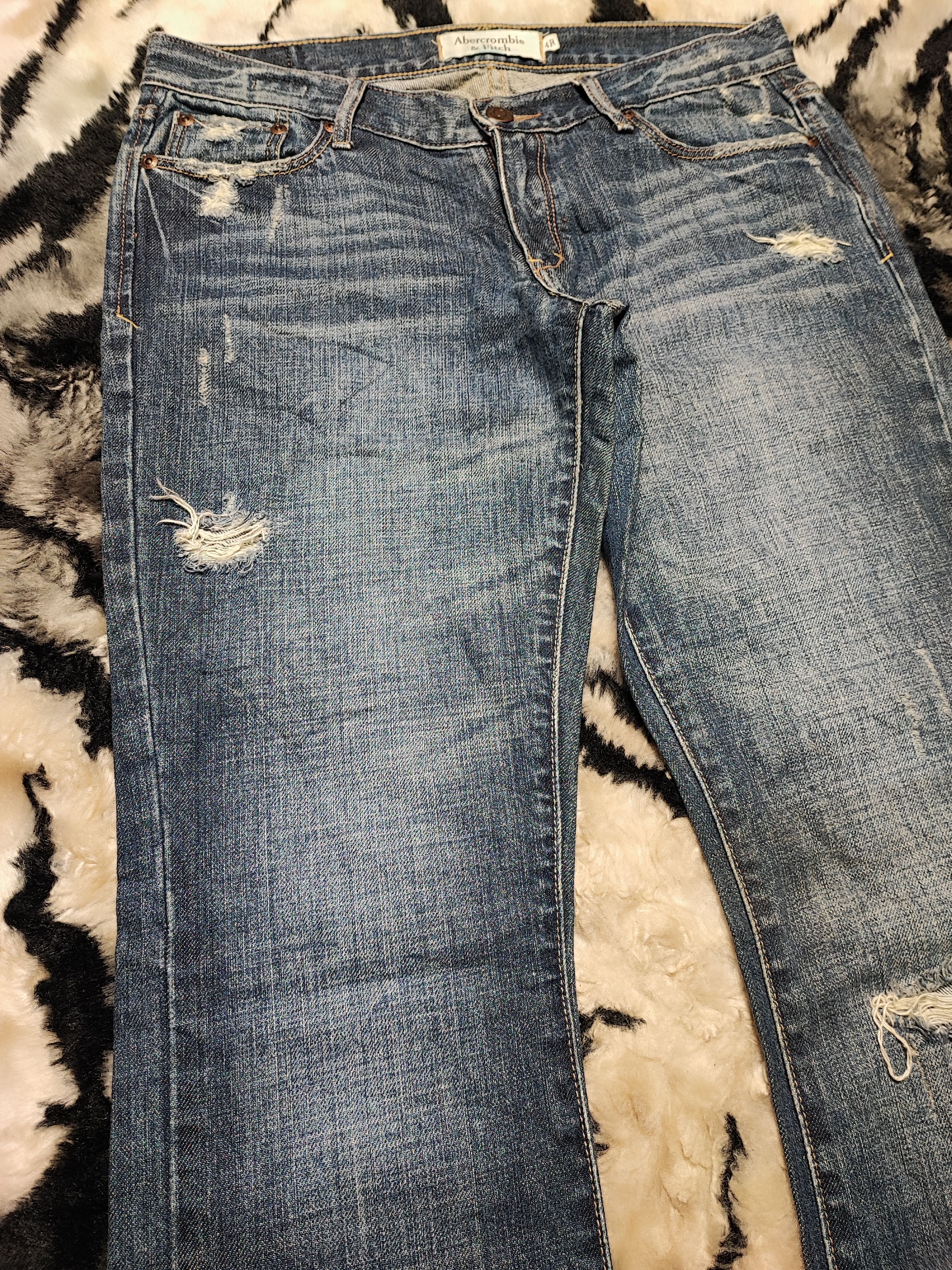 Abercrombie & Fitch Flared Bootcut Style Low Rise Size US 31 - 7 Thumbnail