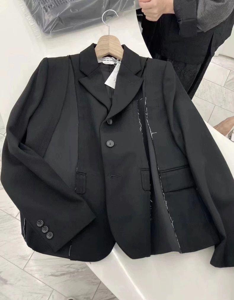 Comme des Garcons Comme Des Garcons Knife cuts, rips and destroys the pointe Size S / US 4 / IT 40 - 1 Thumbnail