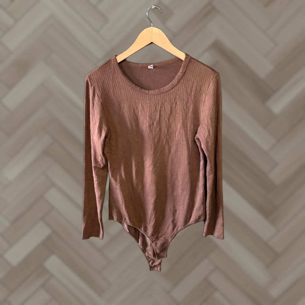 Uniqlo Uniqlo Womens Brown Long Sleeve Ribbed Body Suit Shirt XL Size XL / US 12-14 / IT 48-50 - 1 Thumbnail