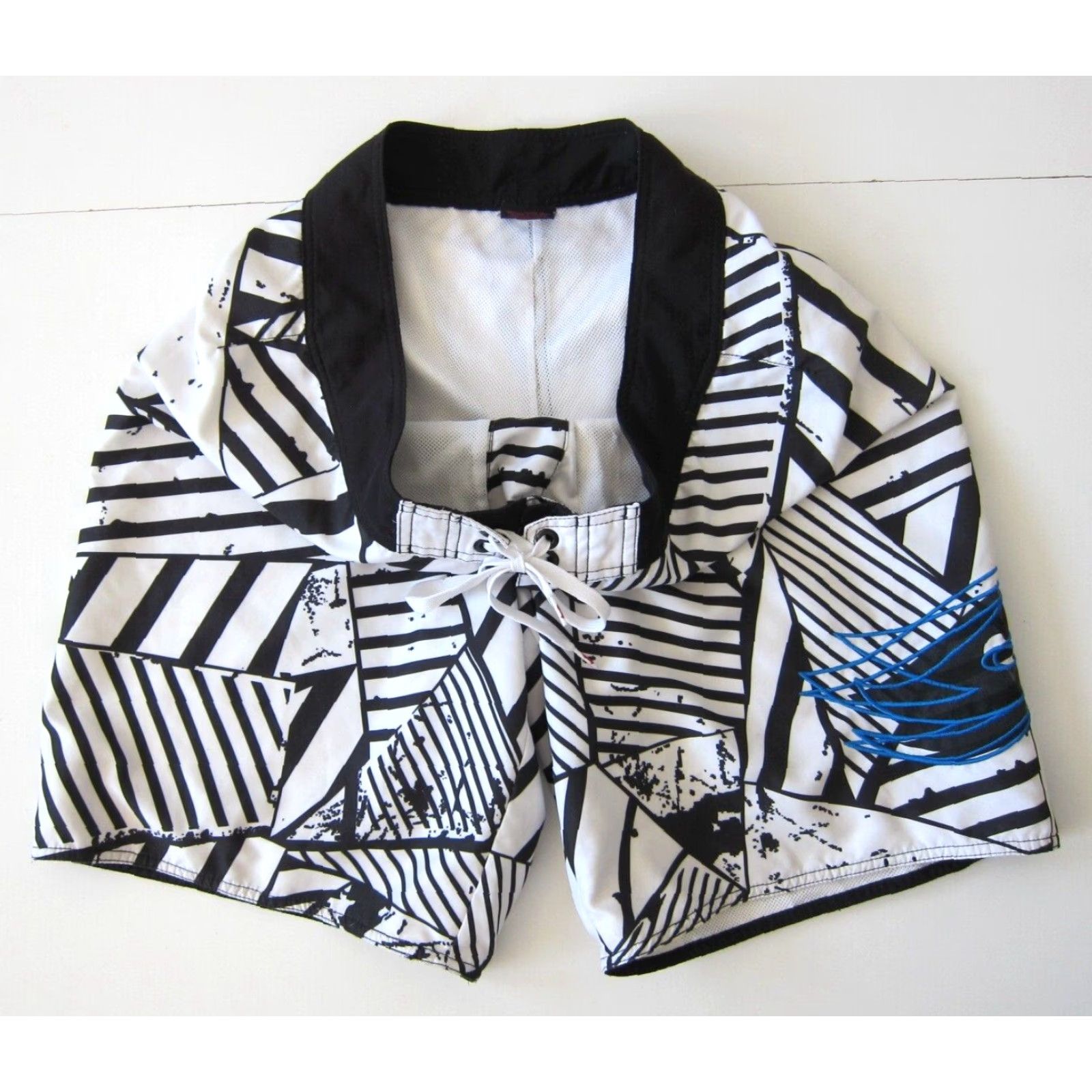 Swims Tony Hawk Black White Abstract Lined Beach Swim Board Shorts Men Size 36 Size US 36 / EU 52 - 5 Thumbnail