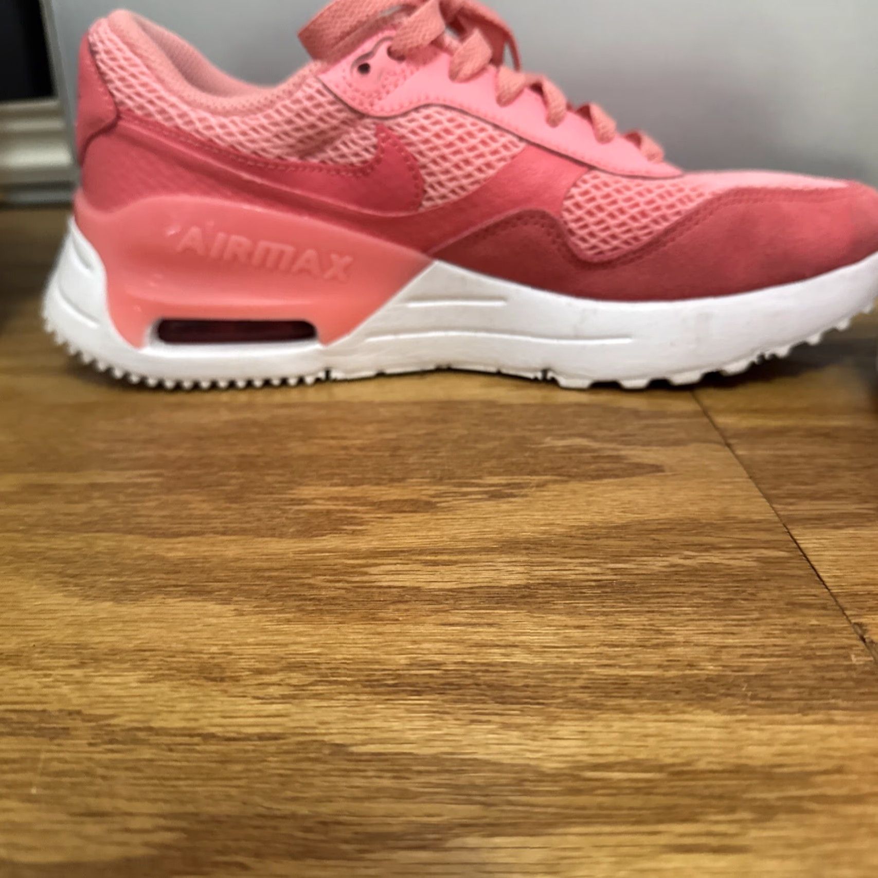 Nike Women's Nike Air Max System Sneaker Coral Chalk/Sea Coral-White DM9538 601 Size 7.5 Size US 10 / IT 40 - 5 Thumbnail