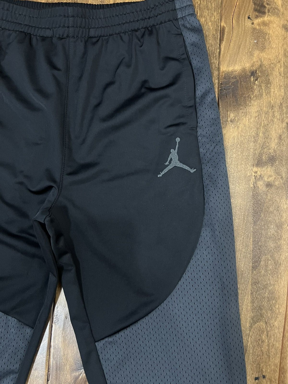 Jordan Brand Vintage Jordan Y2K track pants Size US 30 / EU 46 - 4 Thumbnail