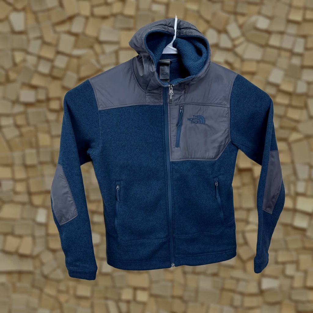 The North Face VINTAGE The North Face Jacket Mens S Teal Hooded Fleece Full Zip Outdoor Hiking Size US S / EU 44-46 / 1 - 1 Thumbnail