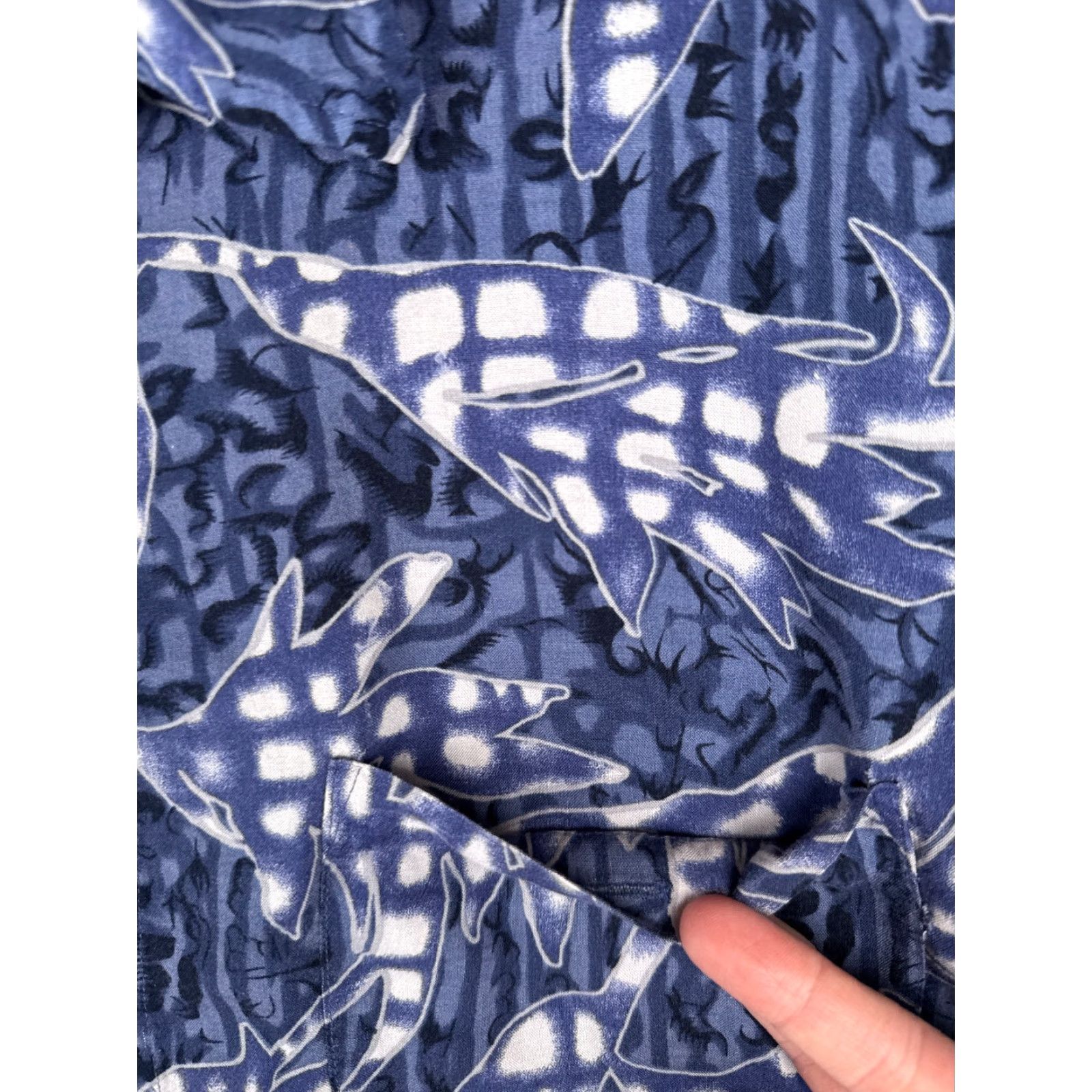 Vintage Chereskin Shirt Mens 2XL Blue Floral Leaf Cotton Button Up Hawaiian Shirt Casual Beach Resort Aloha Kimono Size US XXL / EU 58 / 5 - 7 Thumbnail