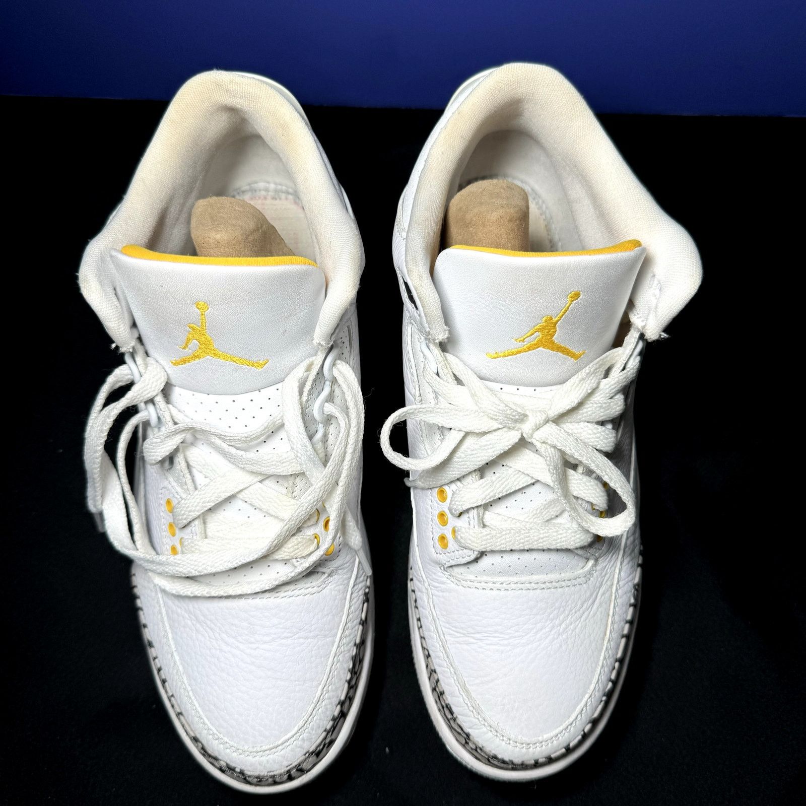 Jordan Brand × Nike Size 8 - Wmns Air Jordan 3 Retro Laser Orange Women's Shoes Size US 8 / IT 38 - 4 Thumbnail
