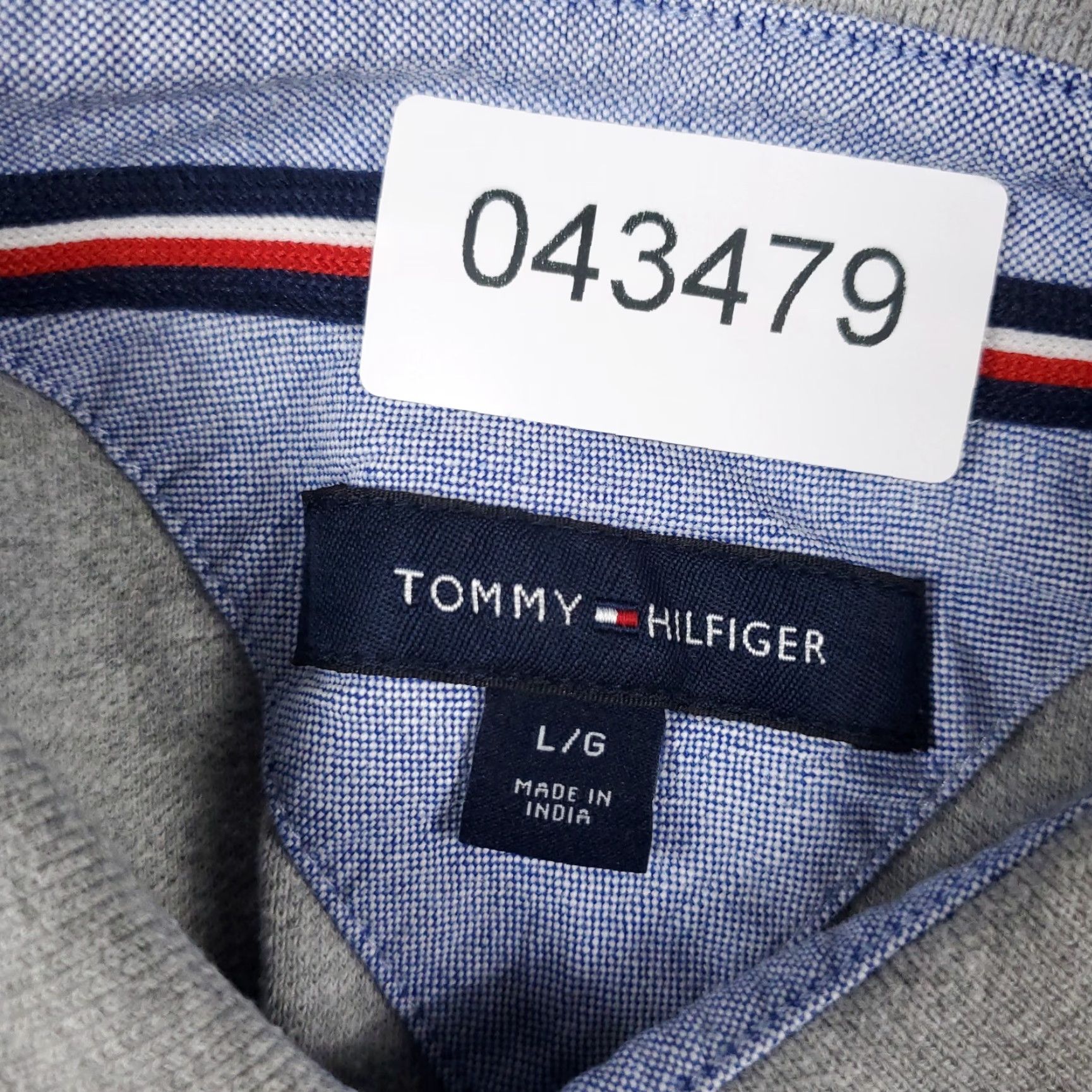 Tommy Hilfiger Tommy Hilfiger Polo Shirt Mens Large Gray Solid Short Sleeve Casual Polo Shirt L Gray Mens Size US L / EU 52-54 / 3 - 7 Thumbnail