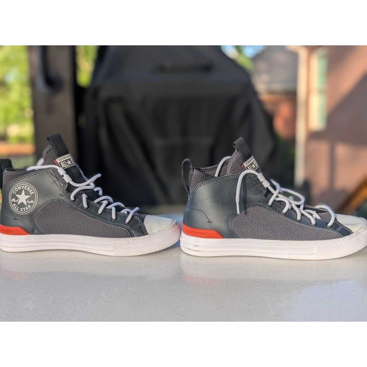 Converse Converse Chuck Taylor AllStar High Top Shoes 8 Black EUC Size US 8 / EU 41 - 4 Thumbnail