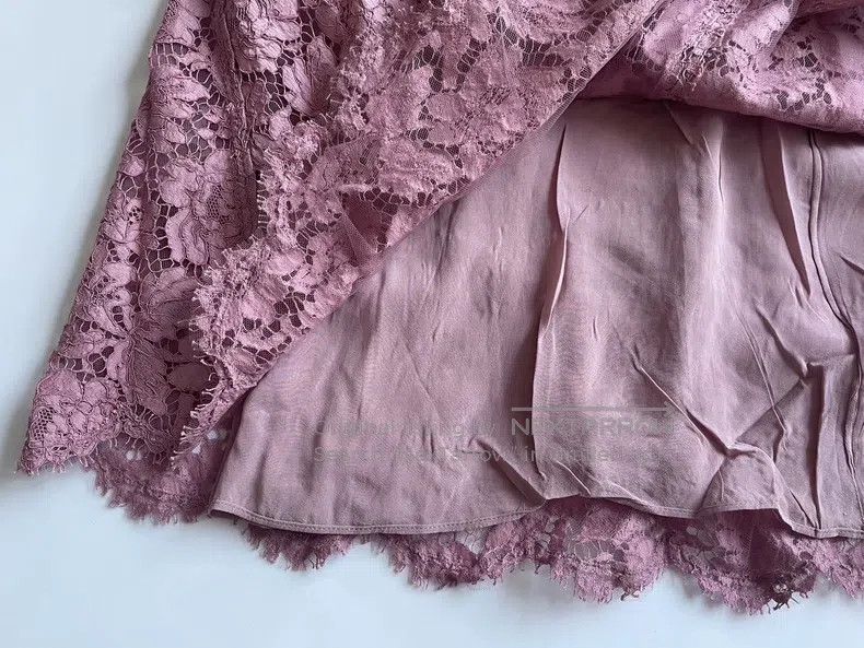 Valentino Valentino Pink lace dress Size L / US 10 / IT 46 - 4 Thumbnail