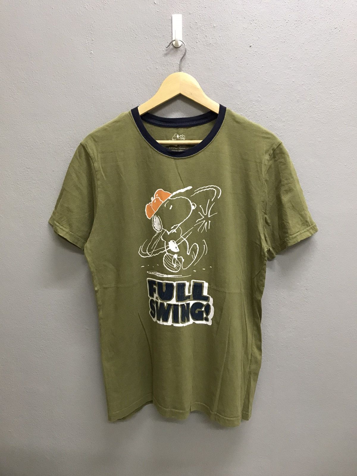 Cartoon Network PEANUTS BY SCHULZ SNOOPY TSHIRT Size US M / EU 48-50 / 2 - 3 Thumbnail